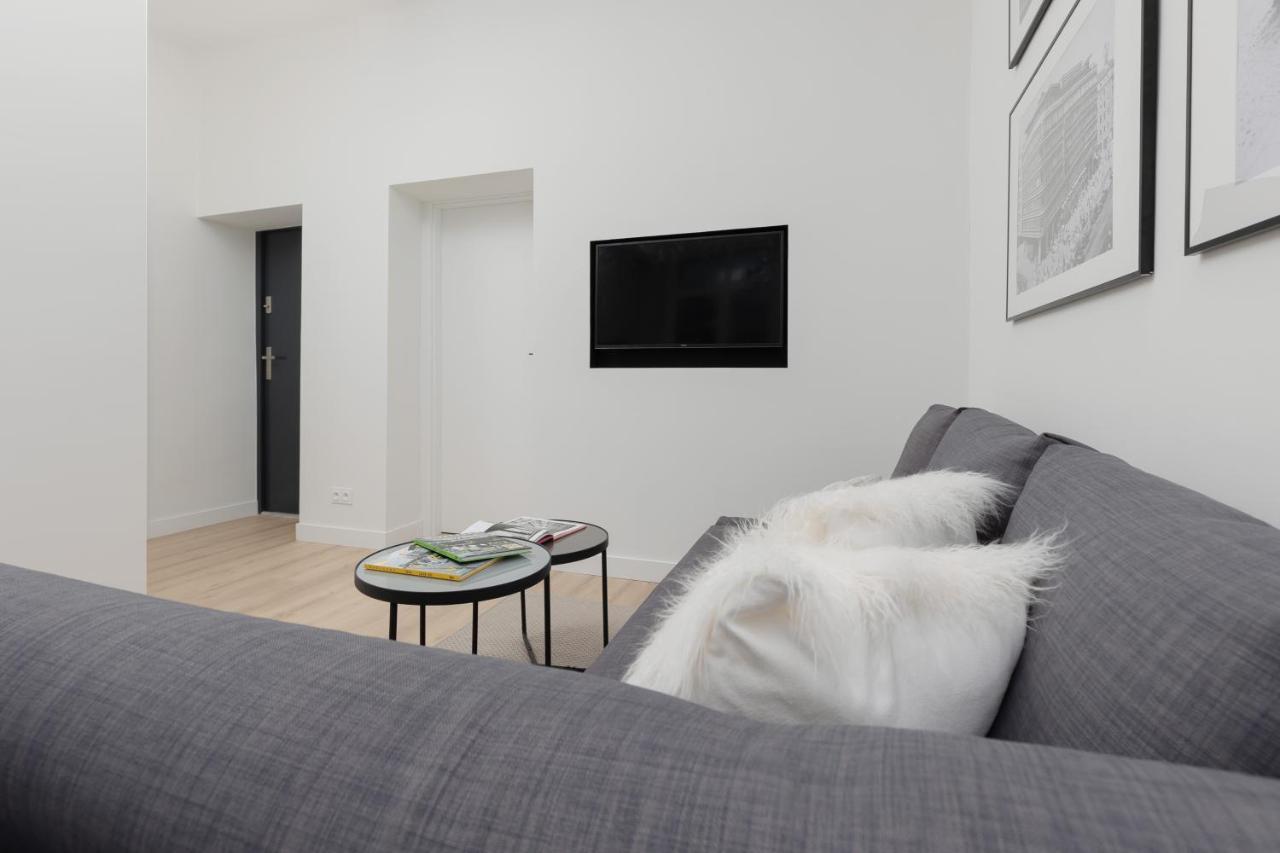 Spacious Apartment With Panoramic View Of Warsaw By Noclegi Renters Bagian luar foto