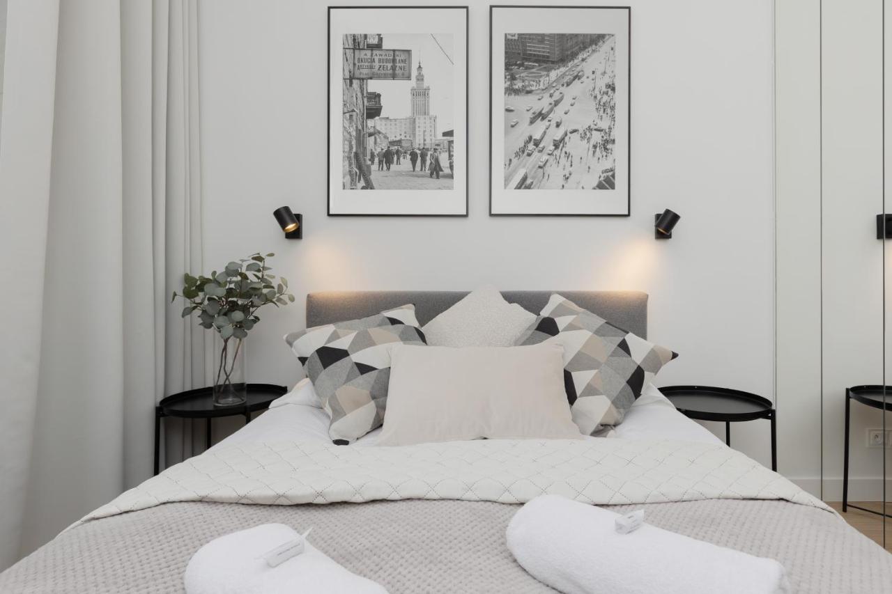 Spacious Apartment With Panoramic View Of Warsaw By Noclegi Renters Bagian luar foto